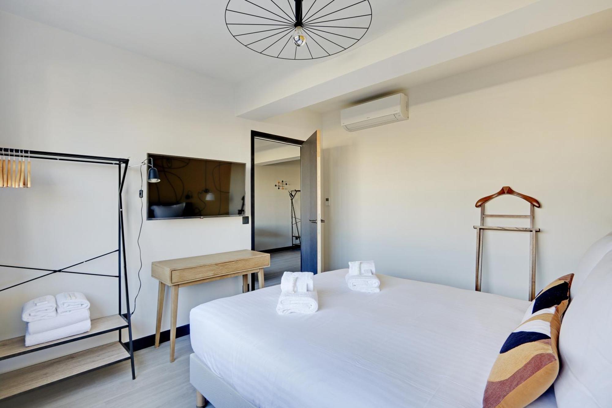 Pick A Flat'S Apartments In In Parc Des Buttes Chaumonts - Rue Edouard Pailleron Paris Exterior photo